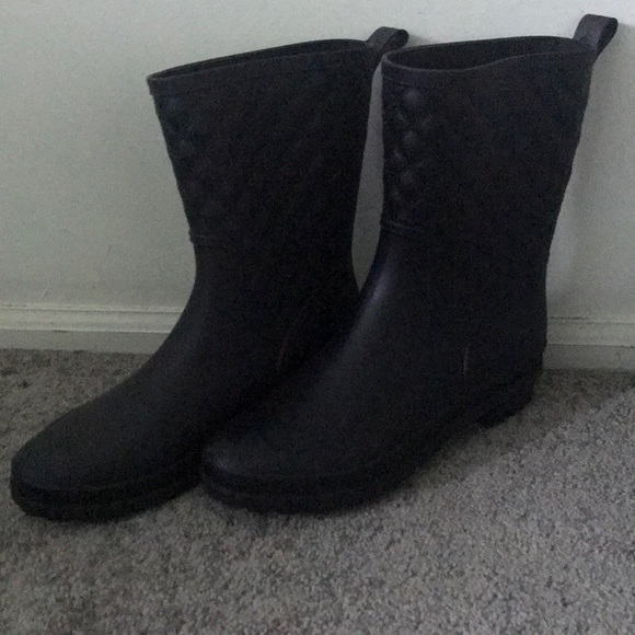 913 black ankle rain boots - Picture 1 of 2